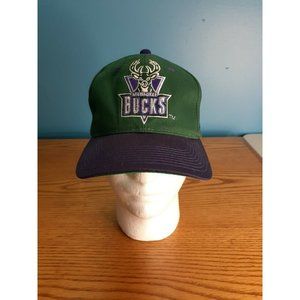 Vintage Milwaukee Bucks Sports Specialties Plain Logo Snapback Hat Cap NBA